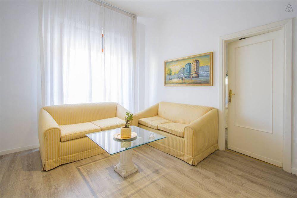 B&B Degli Artisti Suite Lecce Exterior foto